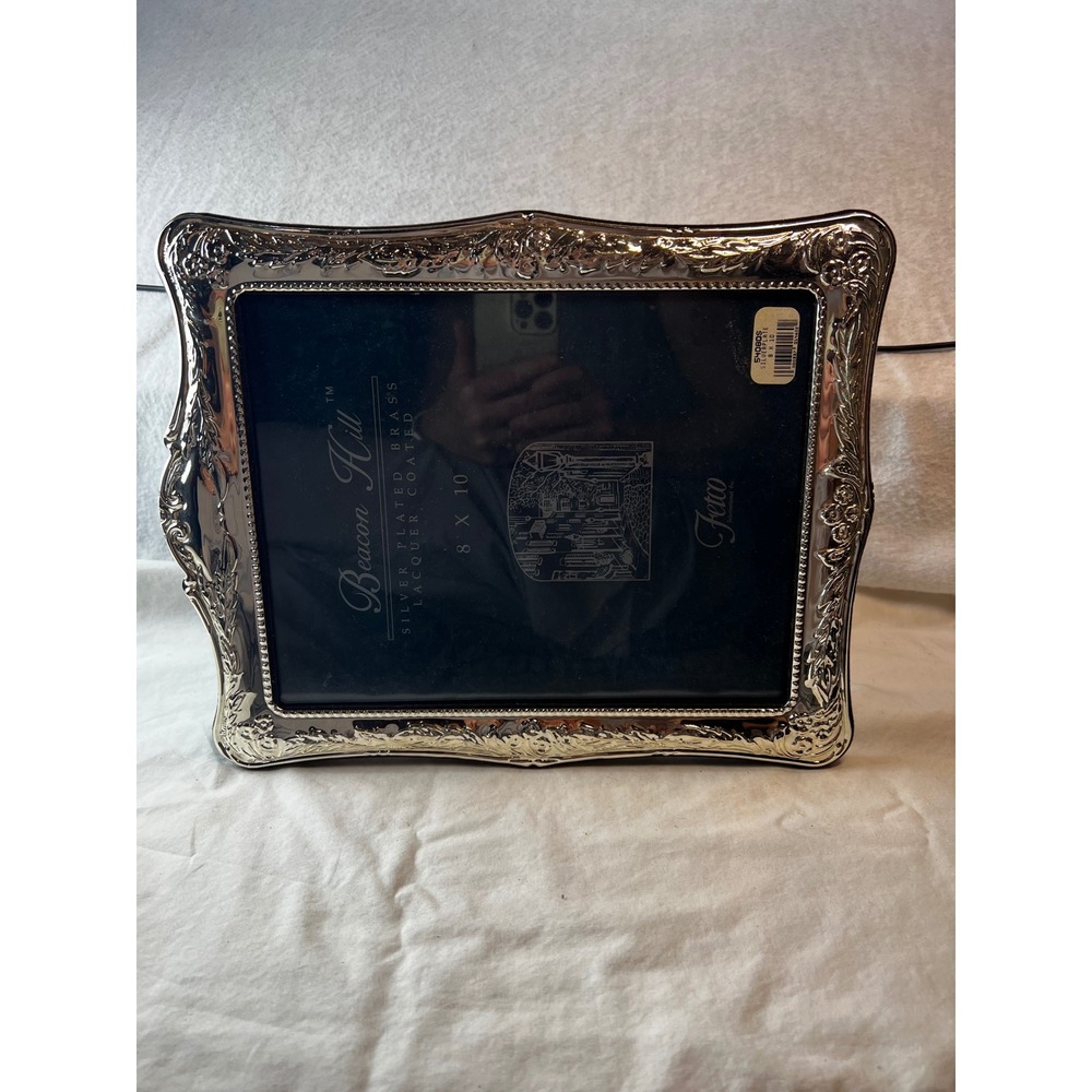 Fetco Beacon Hill Silver Plated Brass 8x10 Picture Frame Ornate Victorian Scroll - Picture 4 of 9